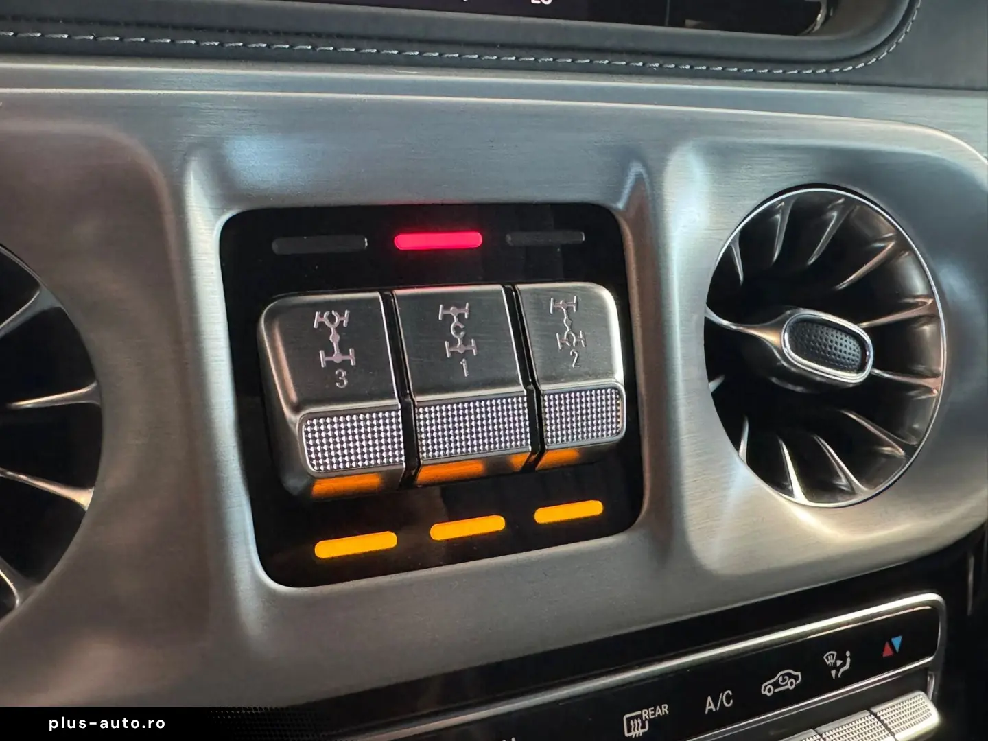 MERCEDES-BENZ G63 AMG Sport Leder AHK Distr.  360 Cam