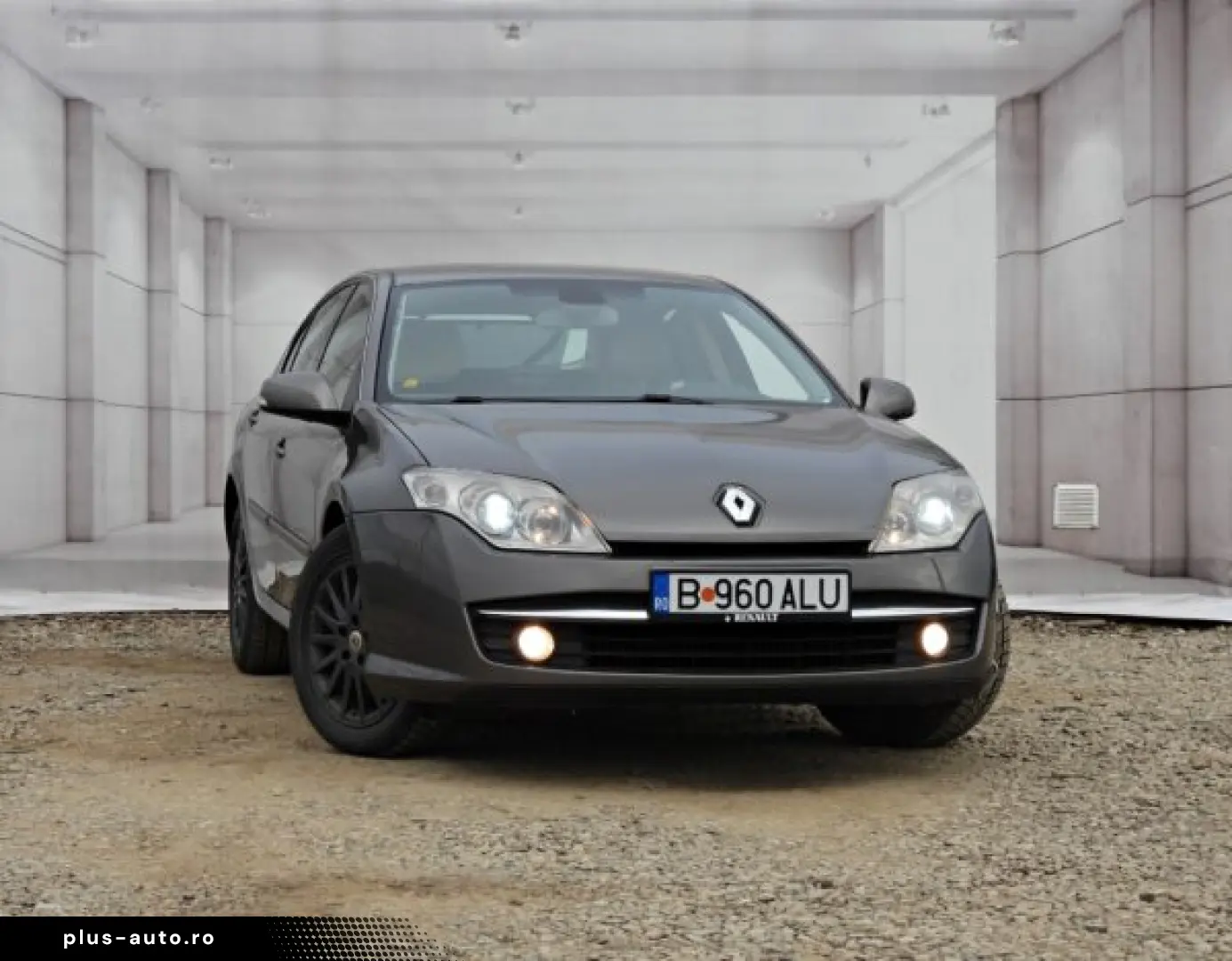 RENAULT LAGUNA   An 2008   Motor 2 0