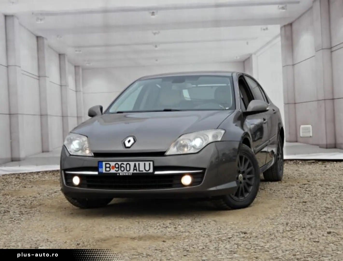 RENAULT LAGUNA   An 2008   Motor 2 0