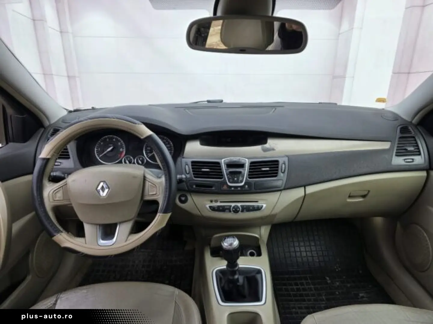 RENAULT LAGUNA   An 2008   Motor 2 0