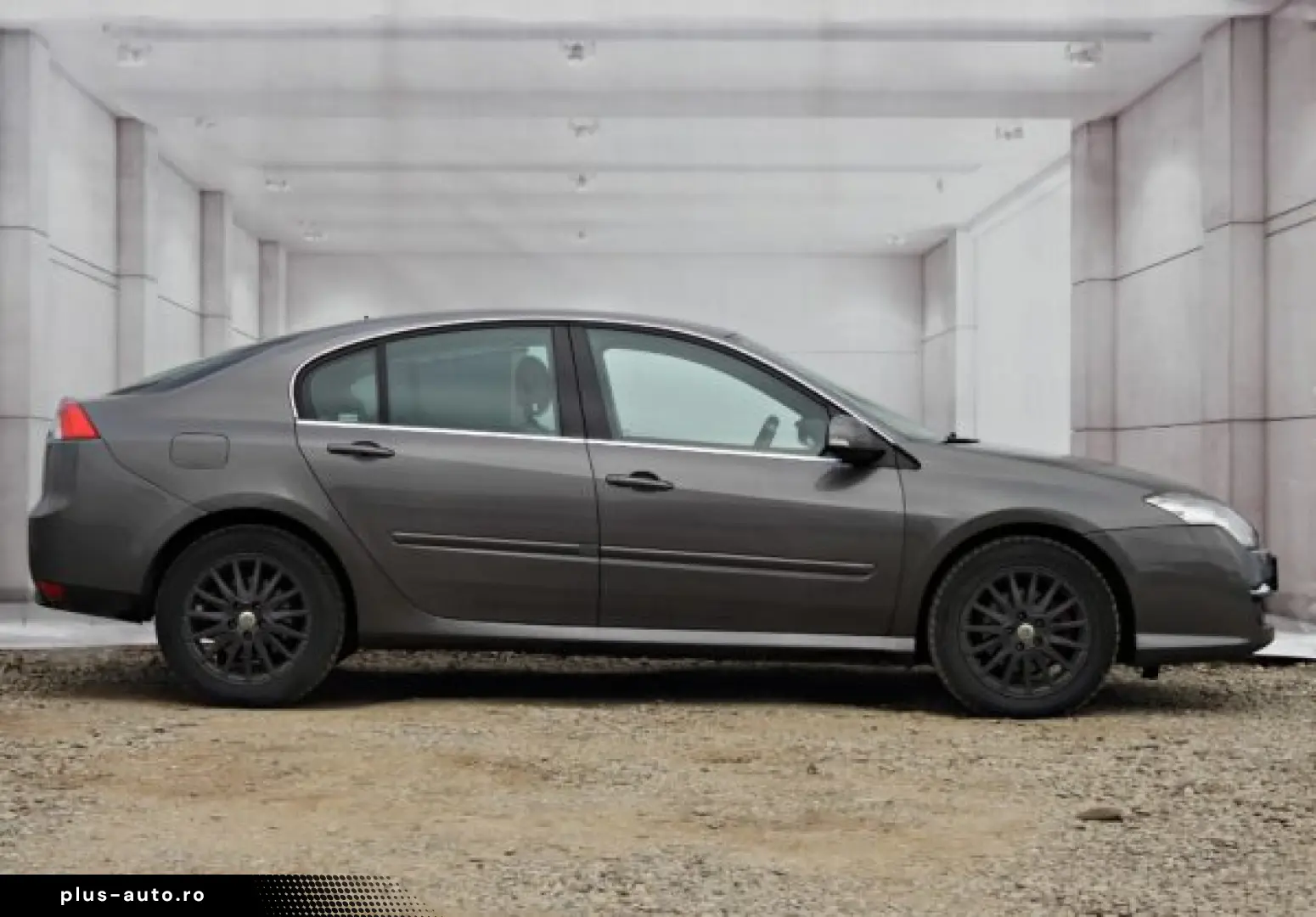 RENAULT LAGUNA   An 2008   Motor 2 0