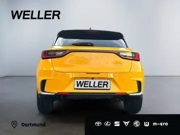 Lexus LBX FWD Emotion  Technology package LED SHZ Camera