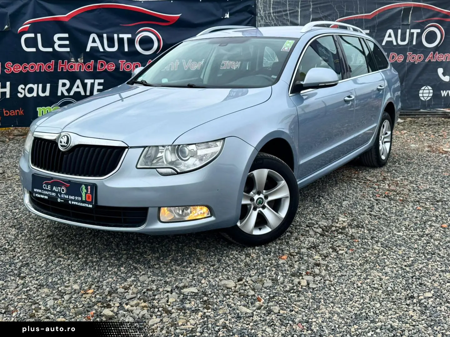 SKODA SUPERB