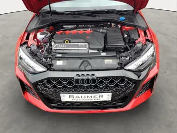 AUDI RS 3 2.5 TFSI quattro Vollausstattung Sportpaket