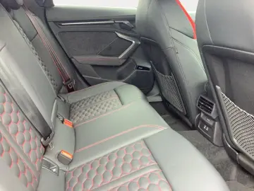 AUDI RS 3 2.5 TFSI quattro Vollausstattung Sportpaket