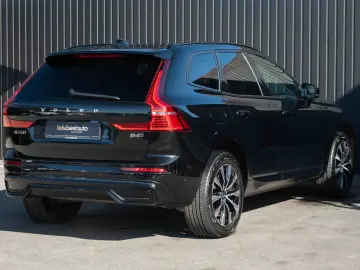 Volvo XC 60 B4 D AWD Plus Dark