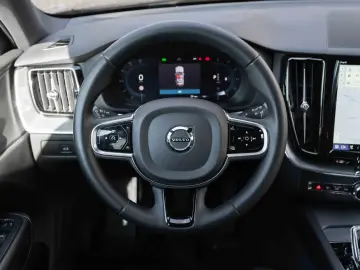 Volvo XC 60 B4 D AWD Plus Dark