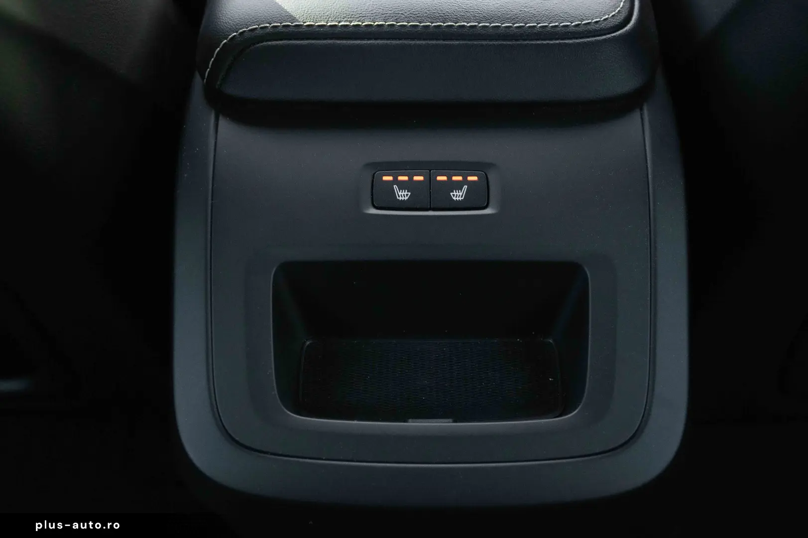 Volvo XC 60 B4 D AWD Plus Dark