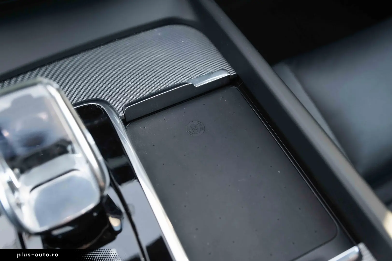 Volvo XC 60 B4 D AWD Plus Dark