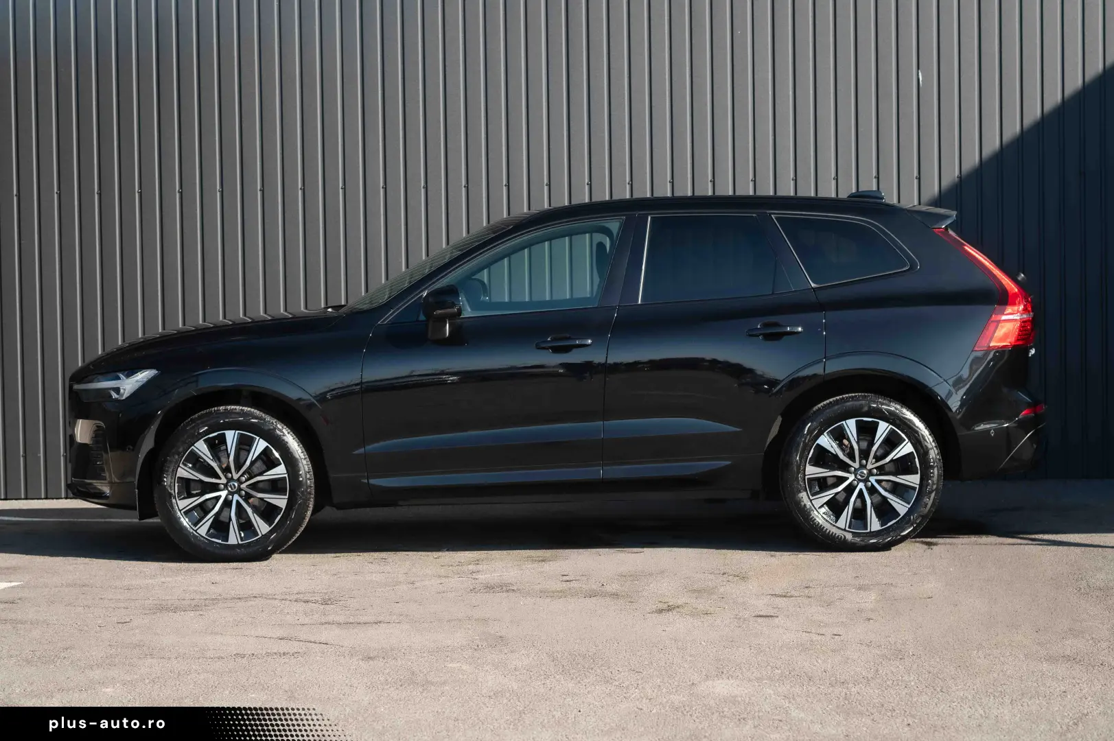 Volvo XC 60 B4 D AWD Plus Dark