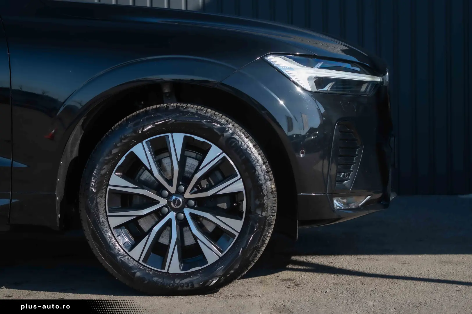 Volvo XC 60 B4 D AWD Plus Dark