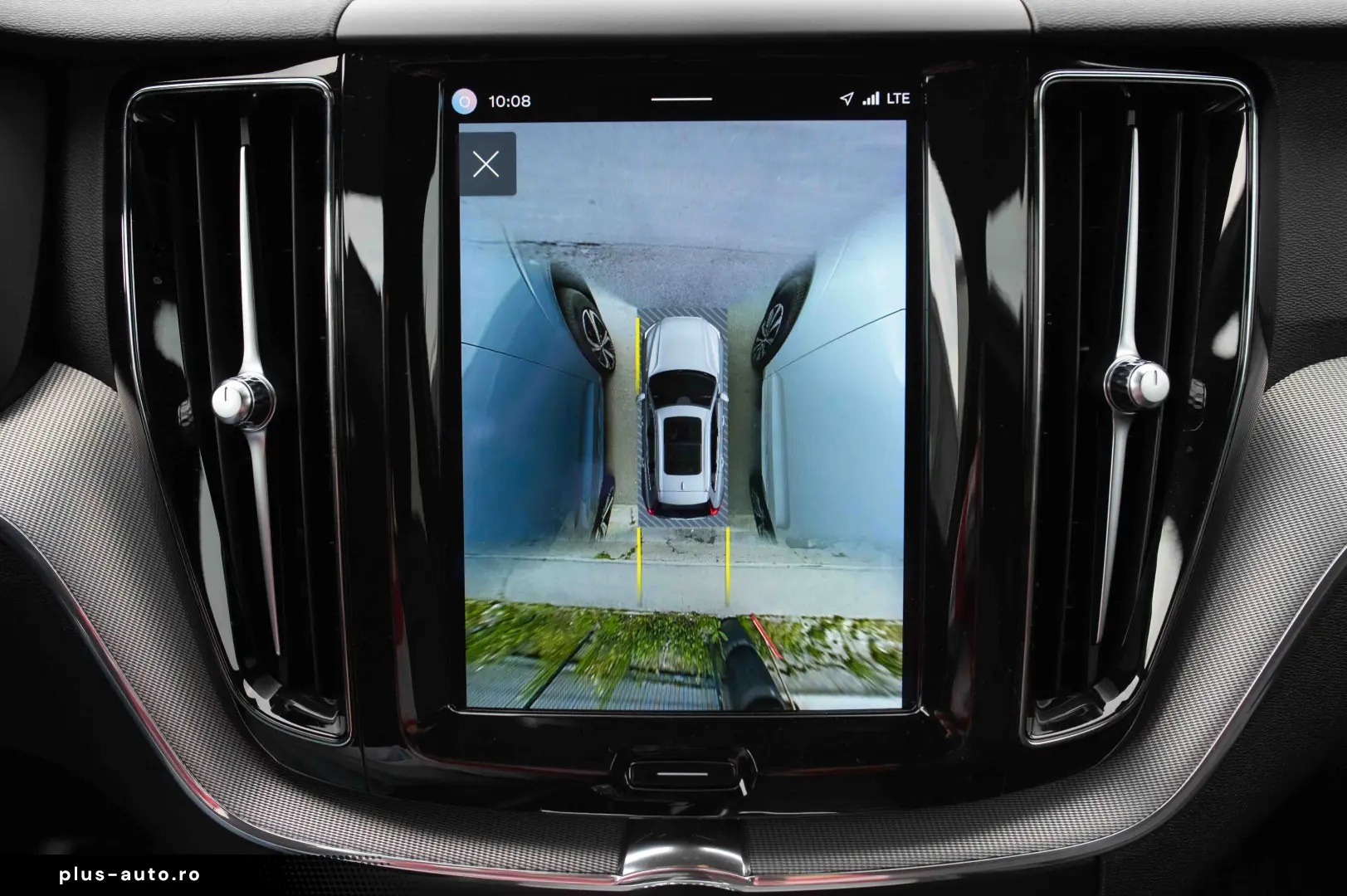 Volvo XC 60 B4 D AWD Plus Dark