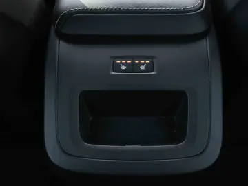 Volvo XC 60 B4 D AWD Plus Dark