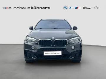 BMW X6 xDrive 30d    M-Sport ACC Luft PanoSD AHK HUD