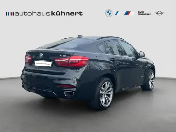 BMW X6 xDrive 30d    M-Sport ACC Luft PanoSD AHK HUD
