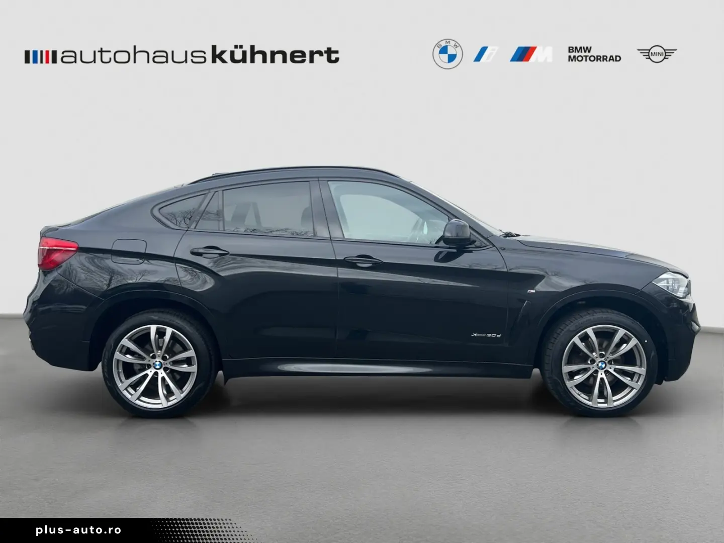 BMW X6 xDrive 30d    M-Sport ACC Luft PanoSD AHK HUD