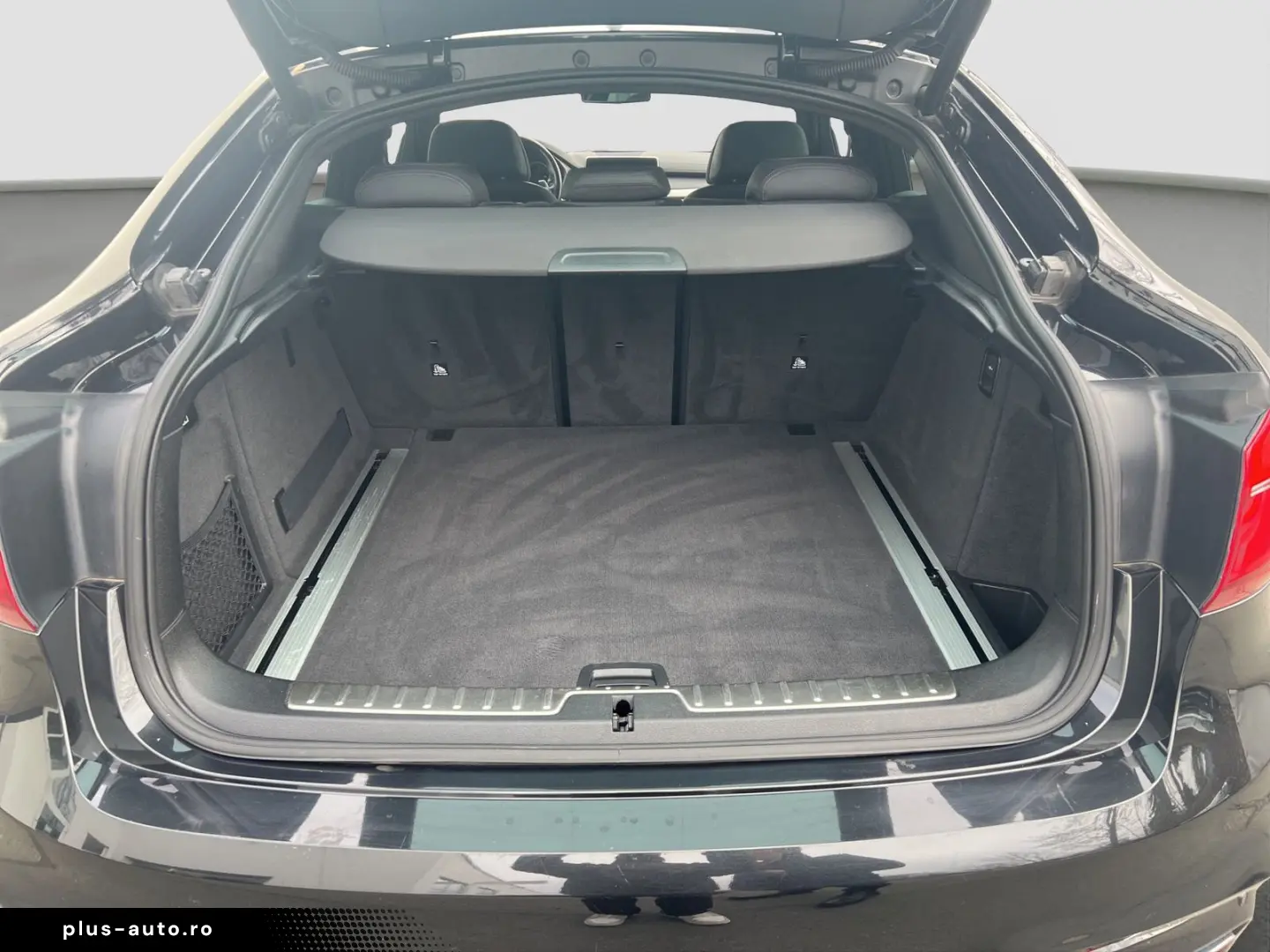 BMW X6 xDrive 30d    M-Sport ACC Luft PanoSD AHK HUD