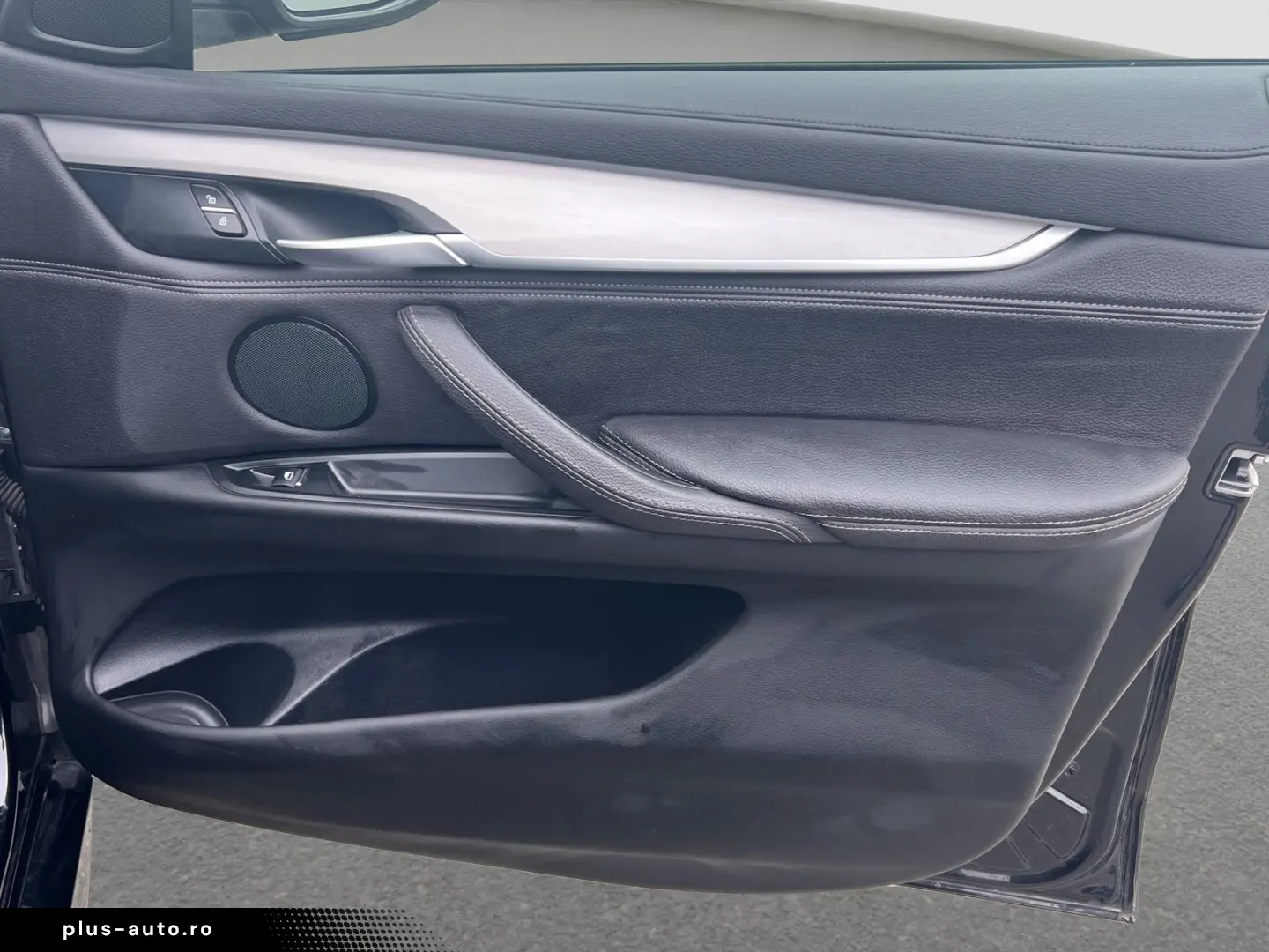 BMW X6 xDrive 30d    M-Sport ACC Luft PanoSD AHK HUD