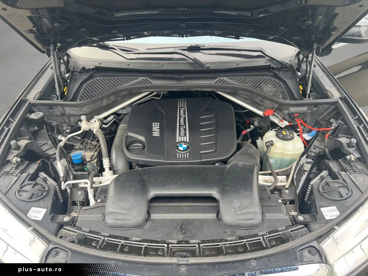 BMW X6 xDrive 30d    M-Sport ACC Luft PanoSD AHK HUD