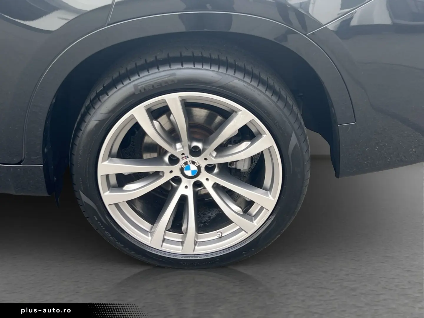 BMW X6 xDrive 30d    M-Sport ACC Luft PanoSD AHK HUD