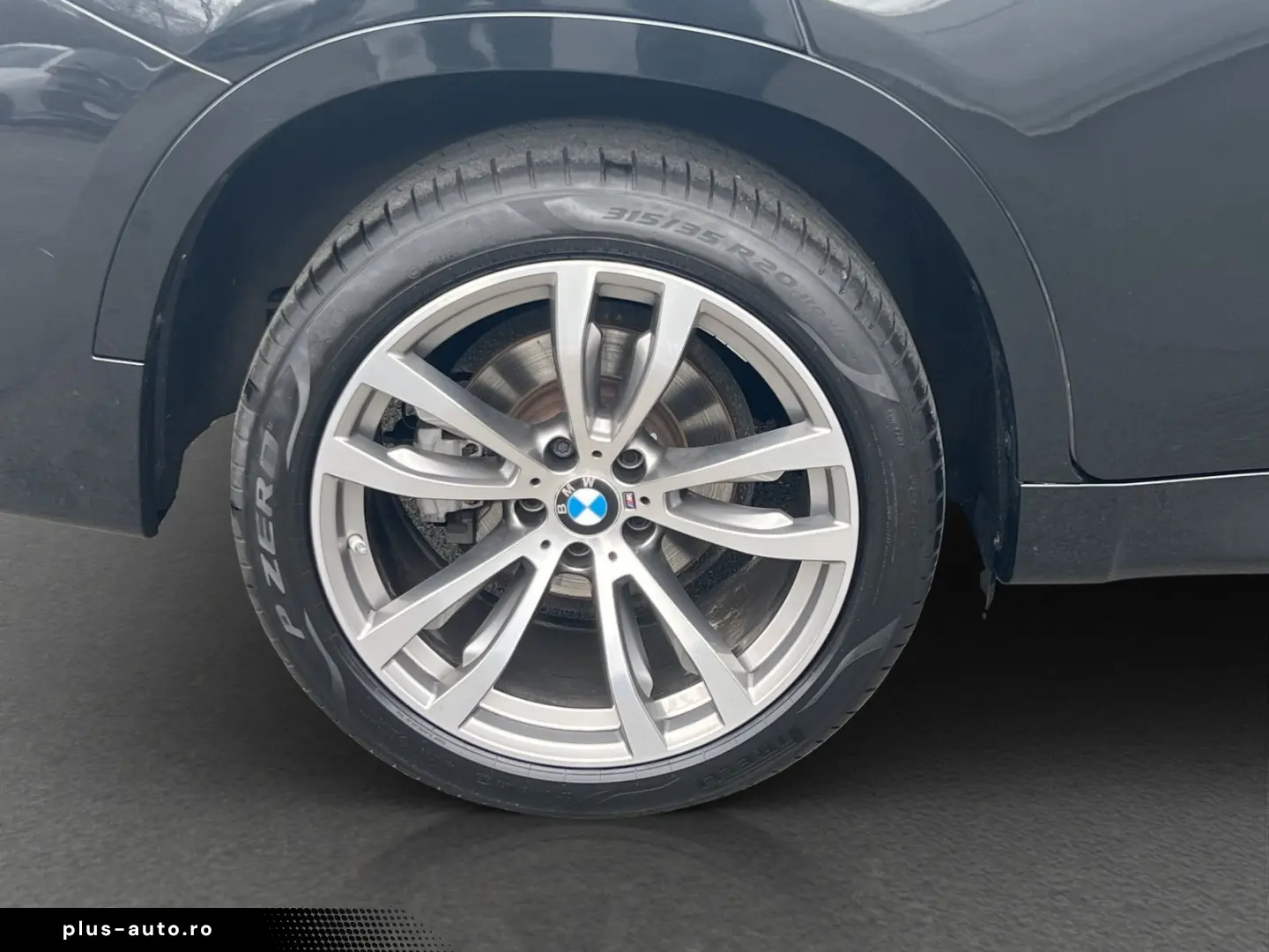 BMW X6 xDrive 30d    M-Sport ACC Luft PanoSD AHK HUD