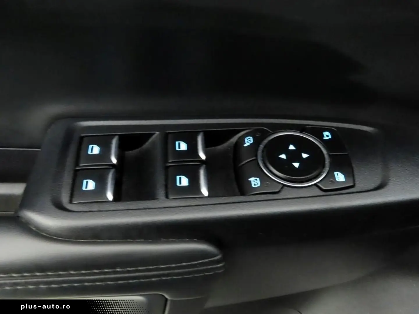 FORD Ranger 3.0 Raptor e-4WD MatrixLED AHK 360 Kamera