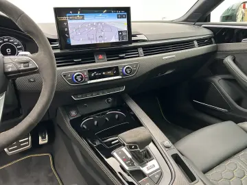 AUDI RS 5 Coupé EUPE 130.190 B&O HUD 290 km h Pano La