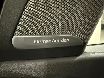 BMW X5 xDrive40i M Sportpaket Standhzg AHK Luftfeder