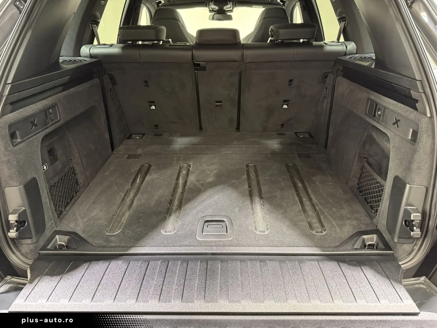 BMW X5 xDrive40i M Sportpaket Standhzg AHK Luftfeder