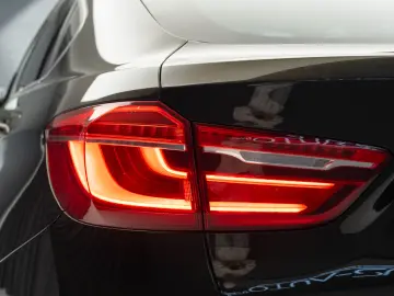 BMW X6 3.0d  Soft Close  Trapa  Suspensie Adapt