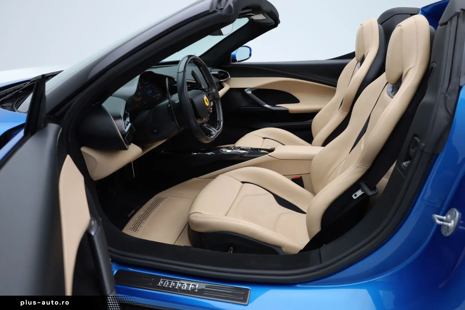 FERRARI 296 GTS - BLU CORSA   Sabia Int.