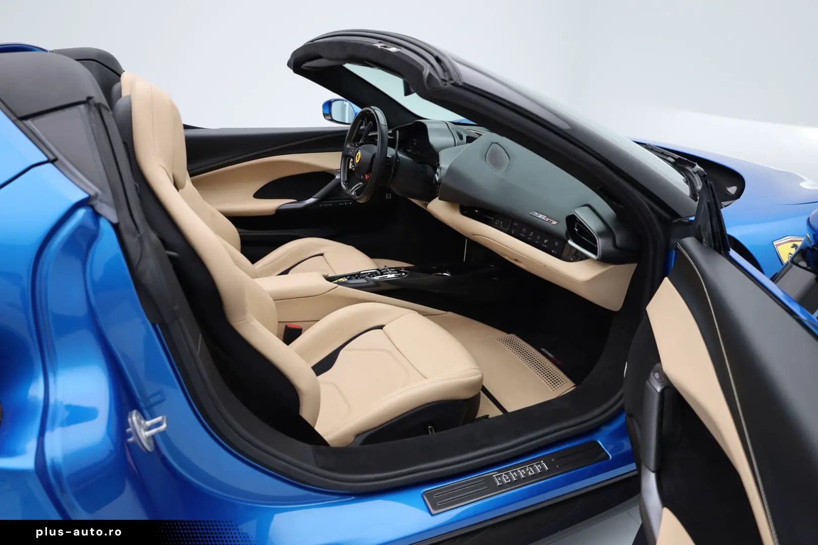 FERRARI 296 GTS - BLU CORSA   Sabia Int.