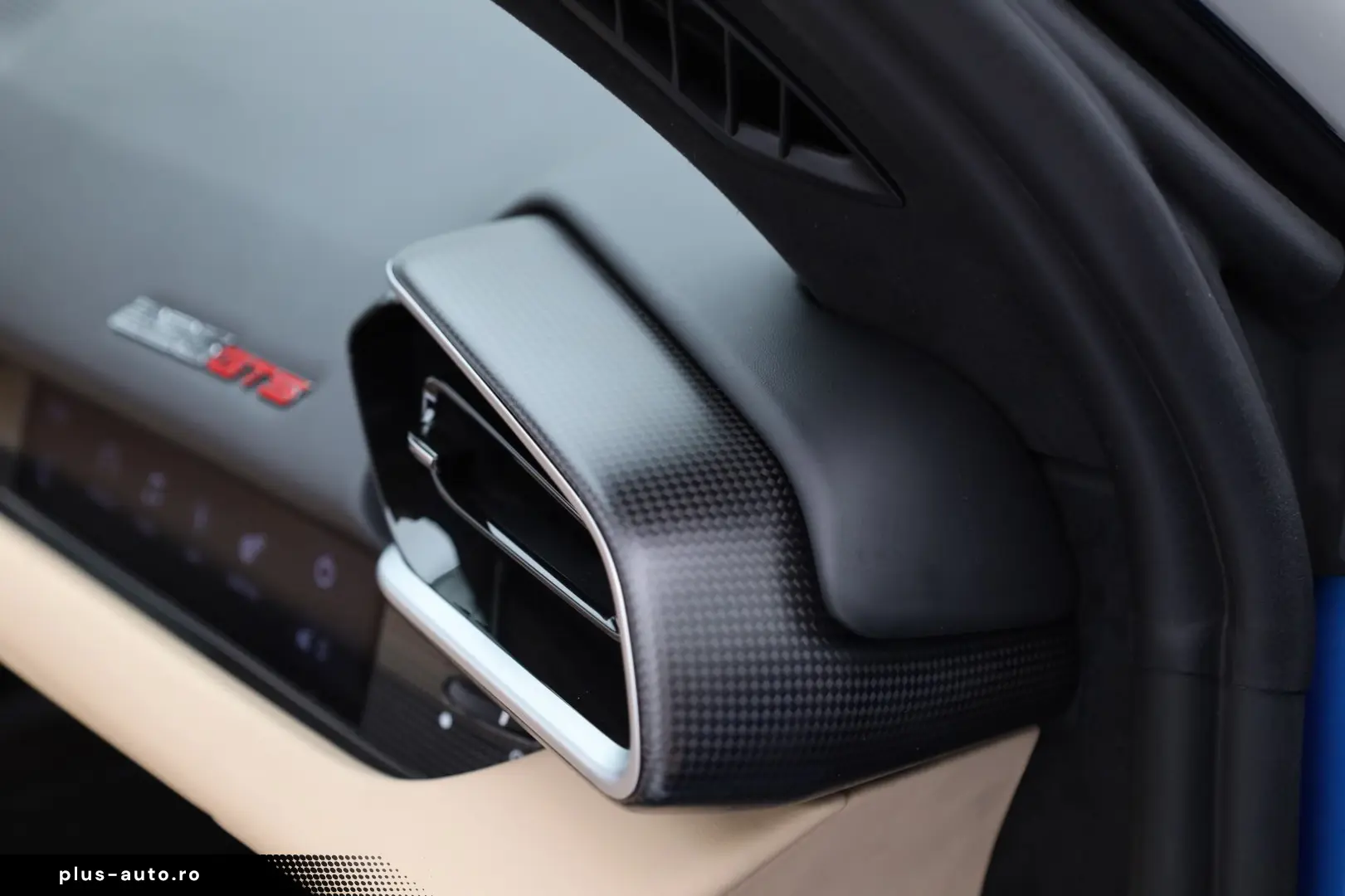 FERRARI 296 GTS - BLU CORSA   Sabia Int.