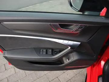 AUDI RS 6 Avant HUD PANO B&O MATRIX CARPLAY ACC