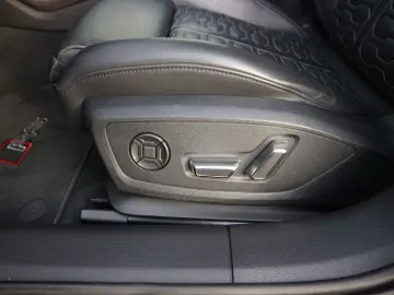 AUDI RS 6 Avant HUD PANO B&O MATRIX CARPLAY ACC