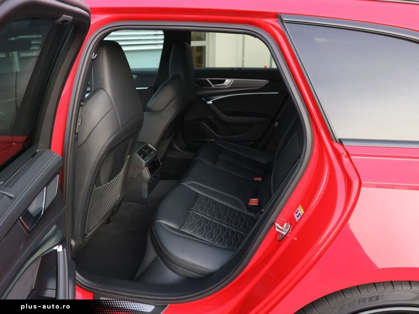 AUDI RS 6 Avant HUD PANO B&O MATRIX CARPLAY ACC