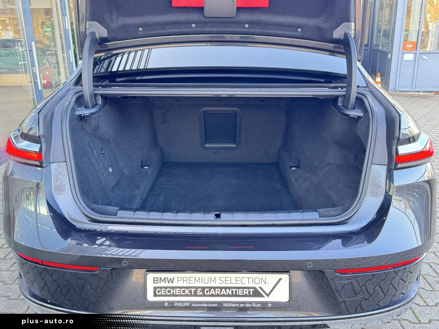 BMW 750e xDrive Massage Exc.Lounge Autobahnas. B&W