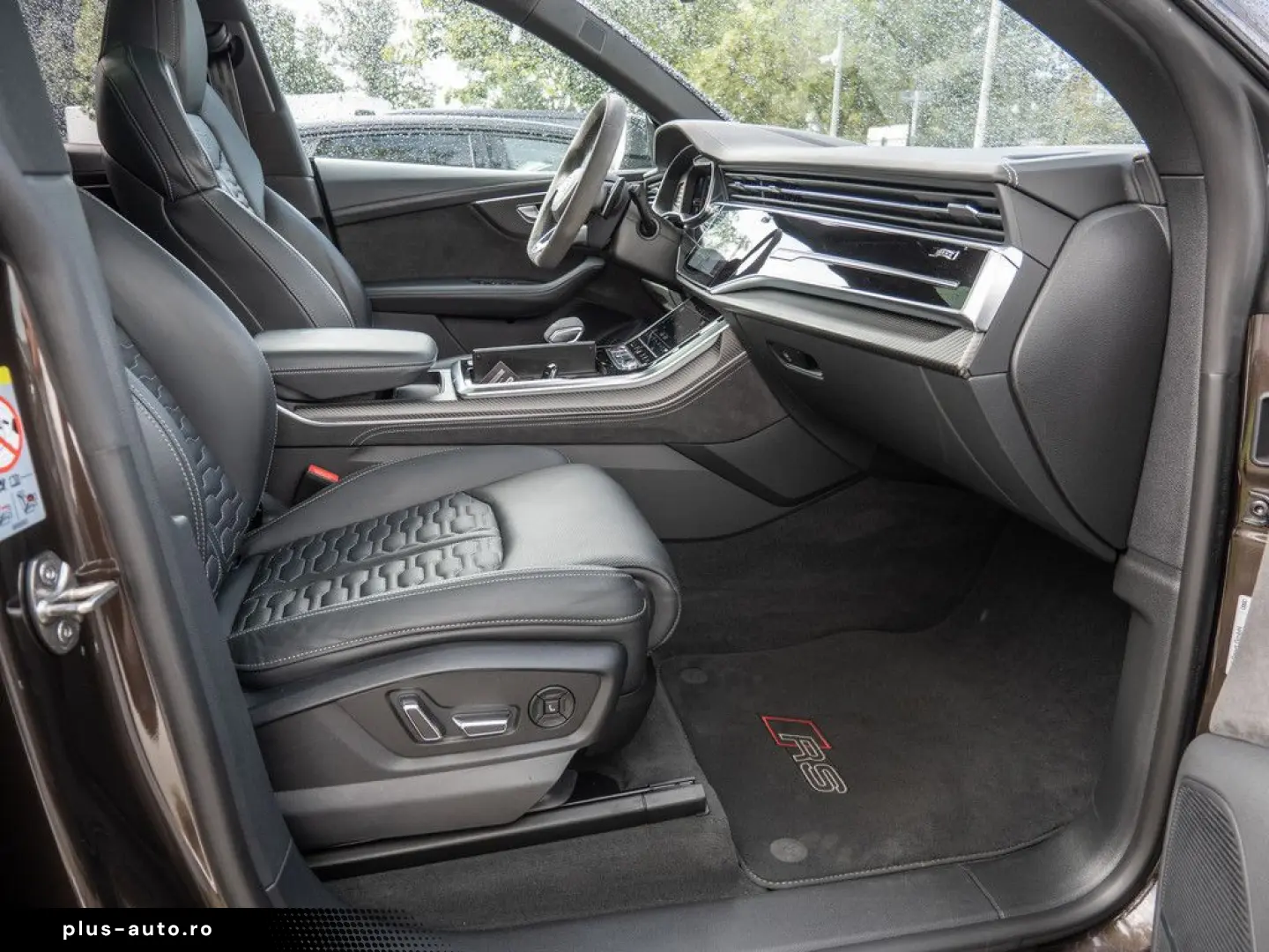 AUDI RS Q8 TFSI quattro MATRIX HUD PANO STAND