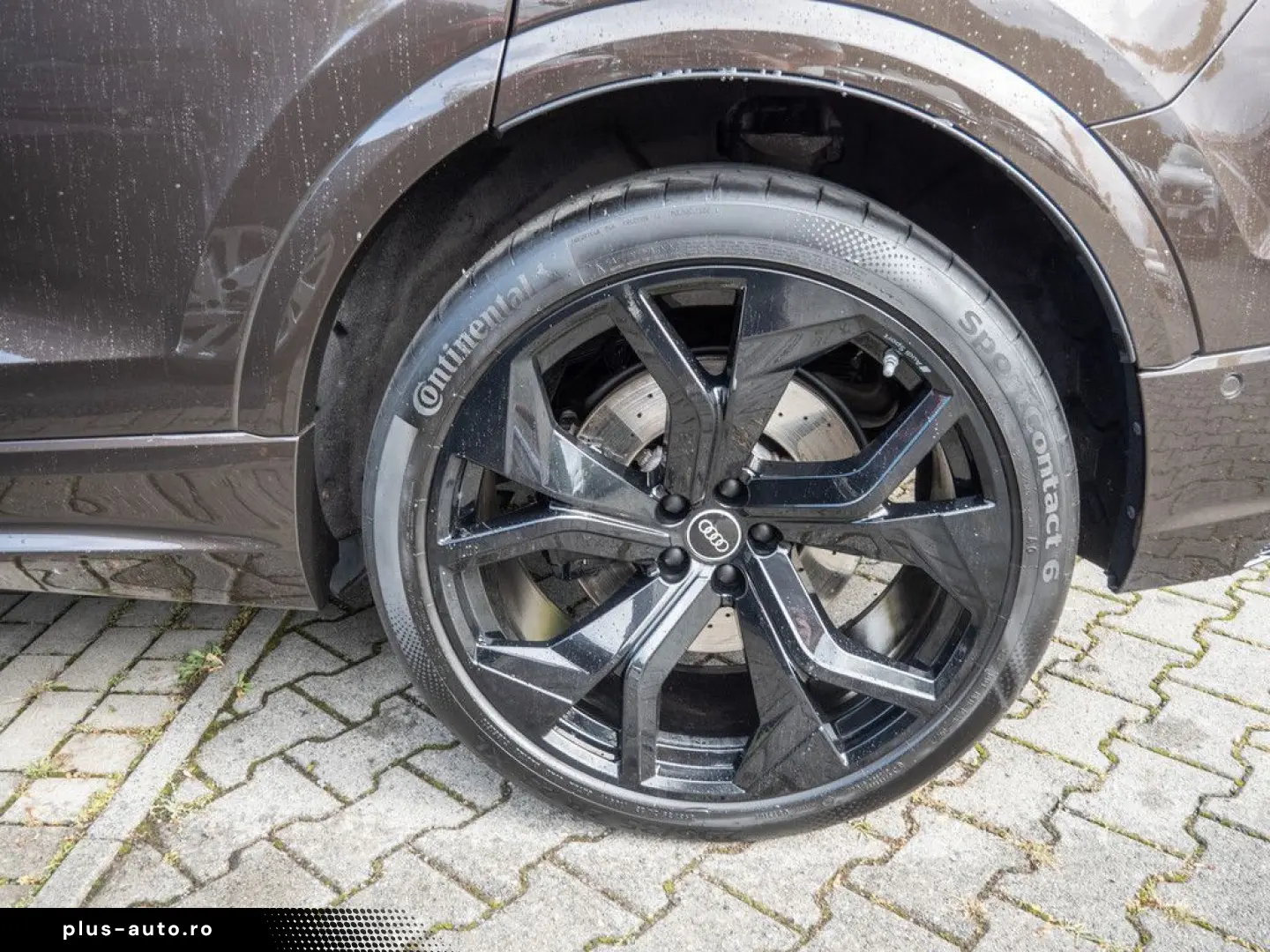 AUDI RS Q8 TFSI quattro MATRIX HUD PANO STAND