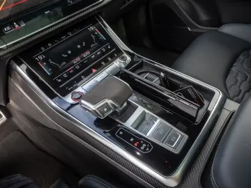 AUDI RS Q8 TFSI quattro MATRIX HUD PANO STAND