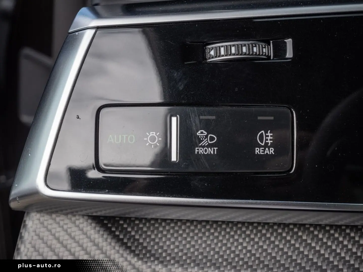 AUDI RS Q8 TFSI quattro MATRIX HUD PANO STAND