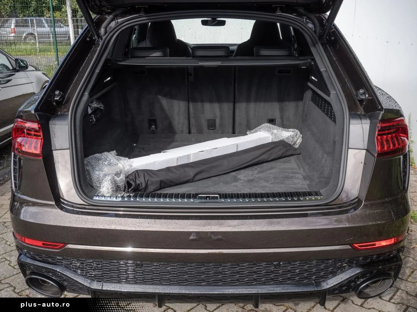 AUDI RS Q8 TFSI quattro MATRIX HUD PANO STAND