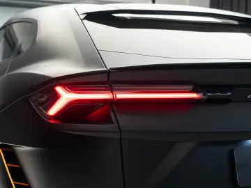 Lamborghini Urus Performante 60 Anniversario