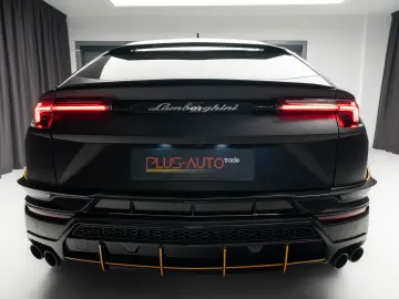 Lamborghini Urus Performante 60 Anniversario