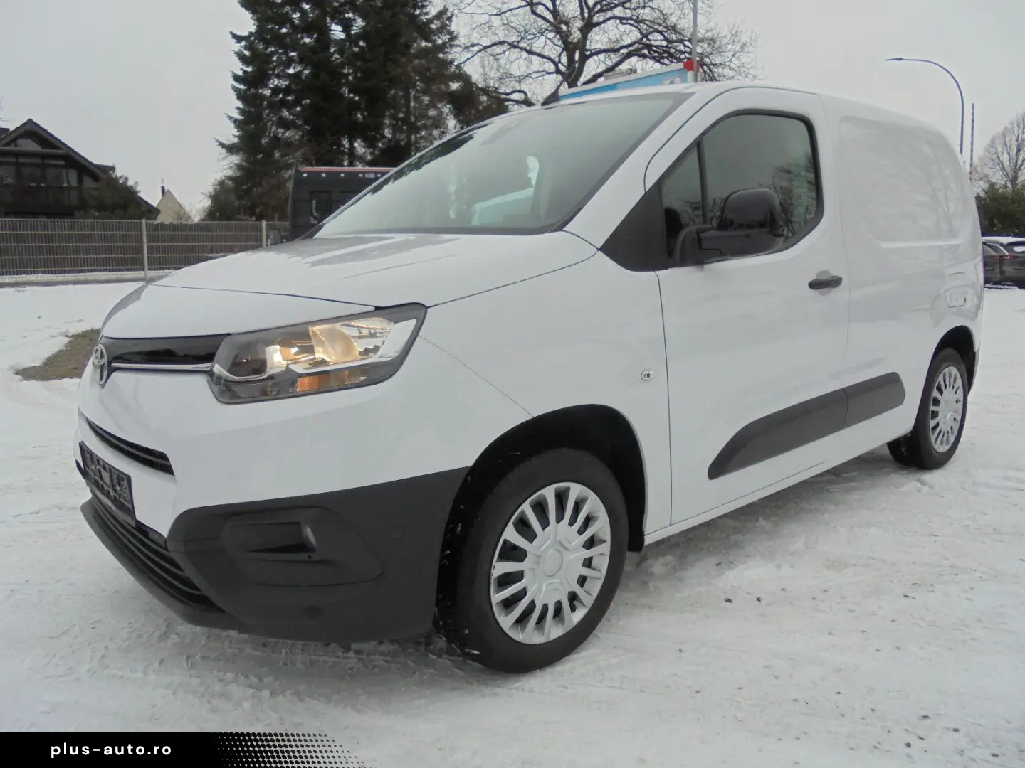 TOYOTA Proace City 1 5D-4D Kasten AHK mögl. Navi Klima
