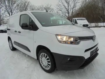 TOYOTA Proace City 1 5D-4D Kasten AHK mögl. Navi Klima