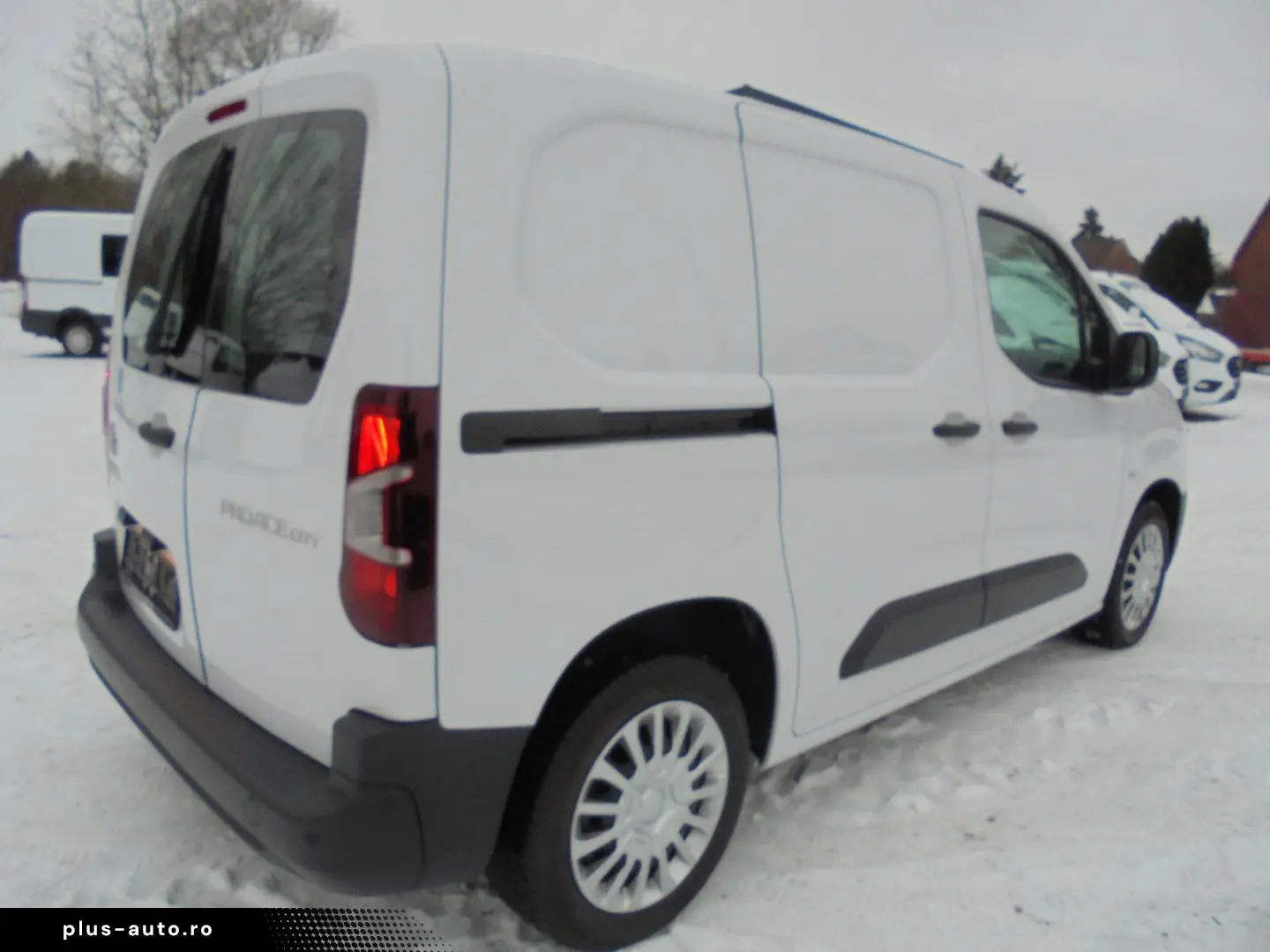 TOYOTA Proace City 1 5D-4D Kasten AHK mögl. Navi Klima