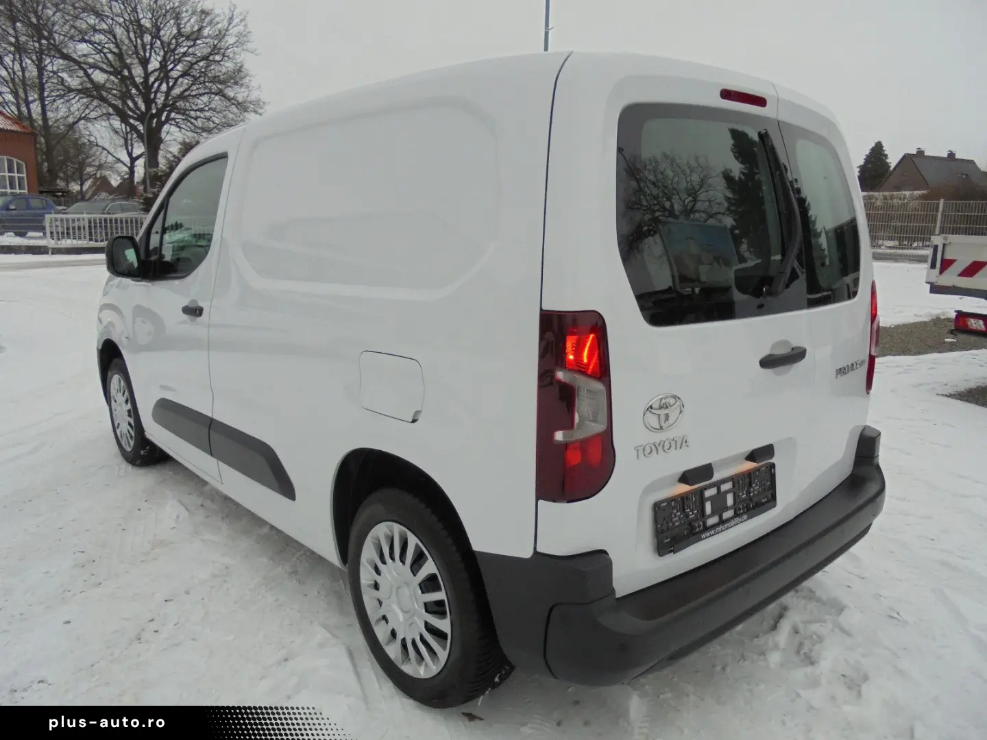 TOYOTA Proace City 1 5D-4D Kasten AHK mögl. Navi Klima
