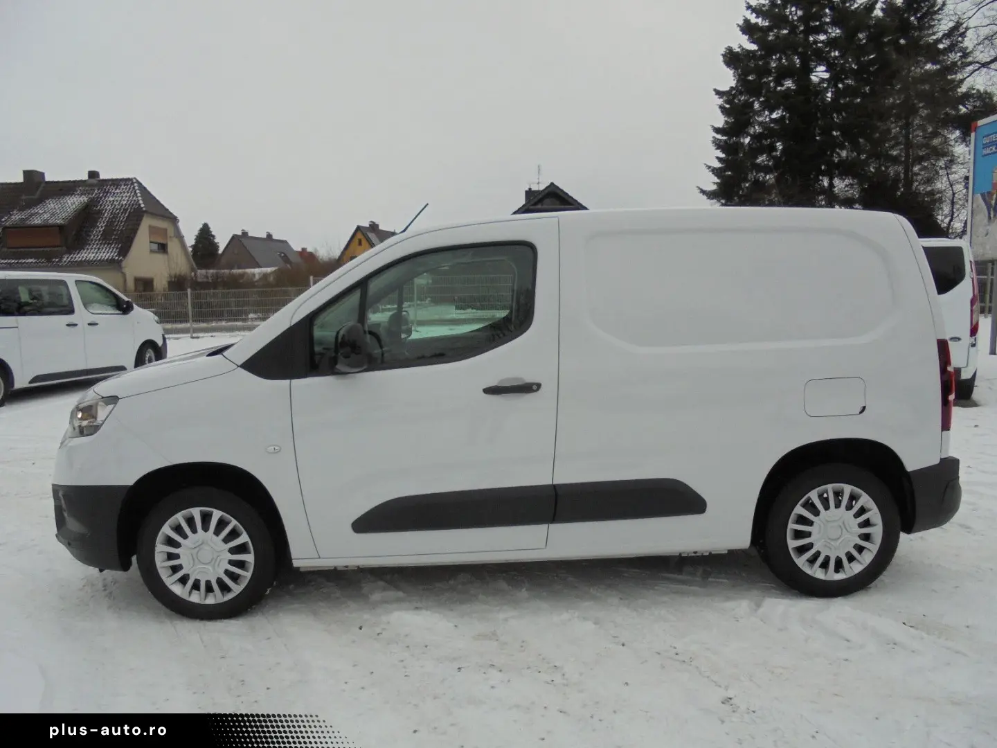 TOYOTA Proace City 1 5D-4D Kasten AHK mögl. Navi Klima