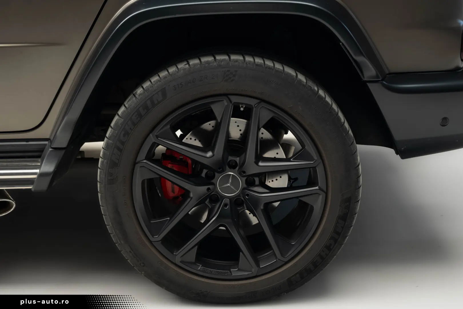 Mercedes Benz G63 AMG